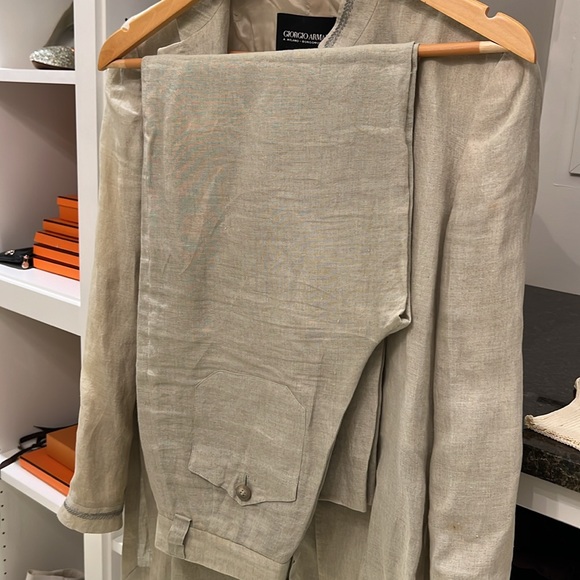 Giorgio Armani 3 Piece Linen Suit - Soft Olive Green - Size 42 EU - Picture 8 of 15